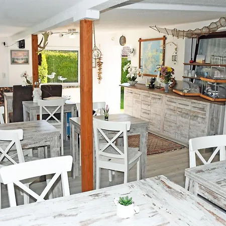 Im Seebad Breege * Altenkirchen (Mecklenburg-Vorpommern)